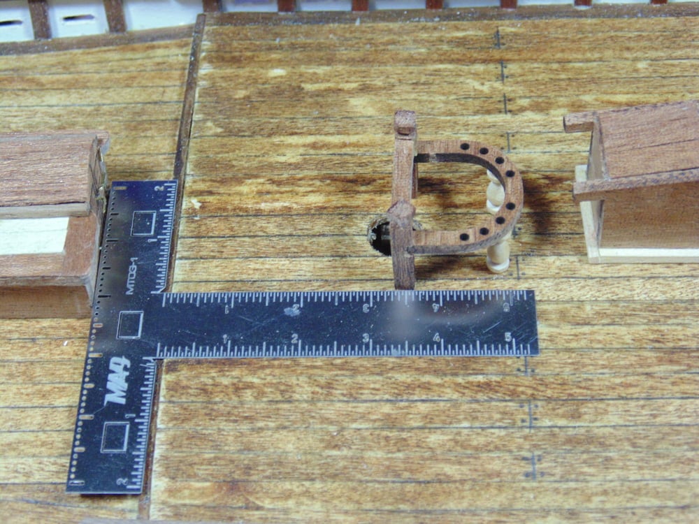 Main mast tiedown loom