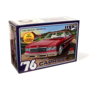MPC 1976 Chevy Caprice with Trailer 1/25 Scale MPC963