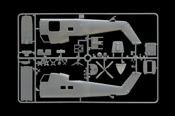 Italeri R Wessex UH.5 Helicopter Facklands 40th Anniversary 1/48 Scale 2720