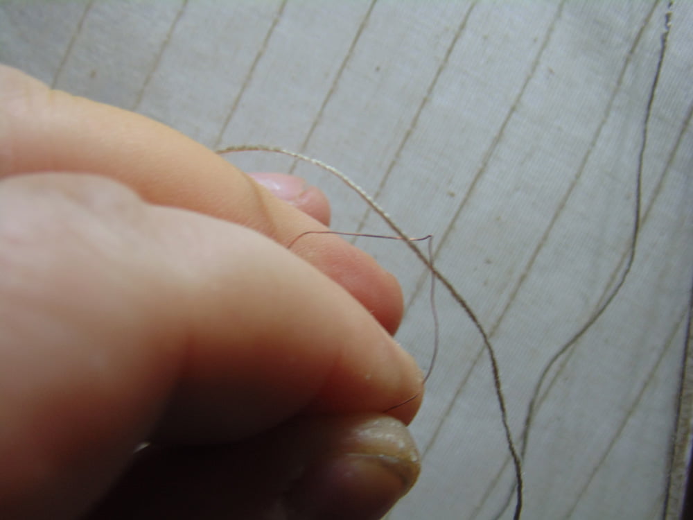 Holding the thin wire with an inserted line