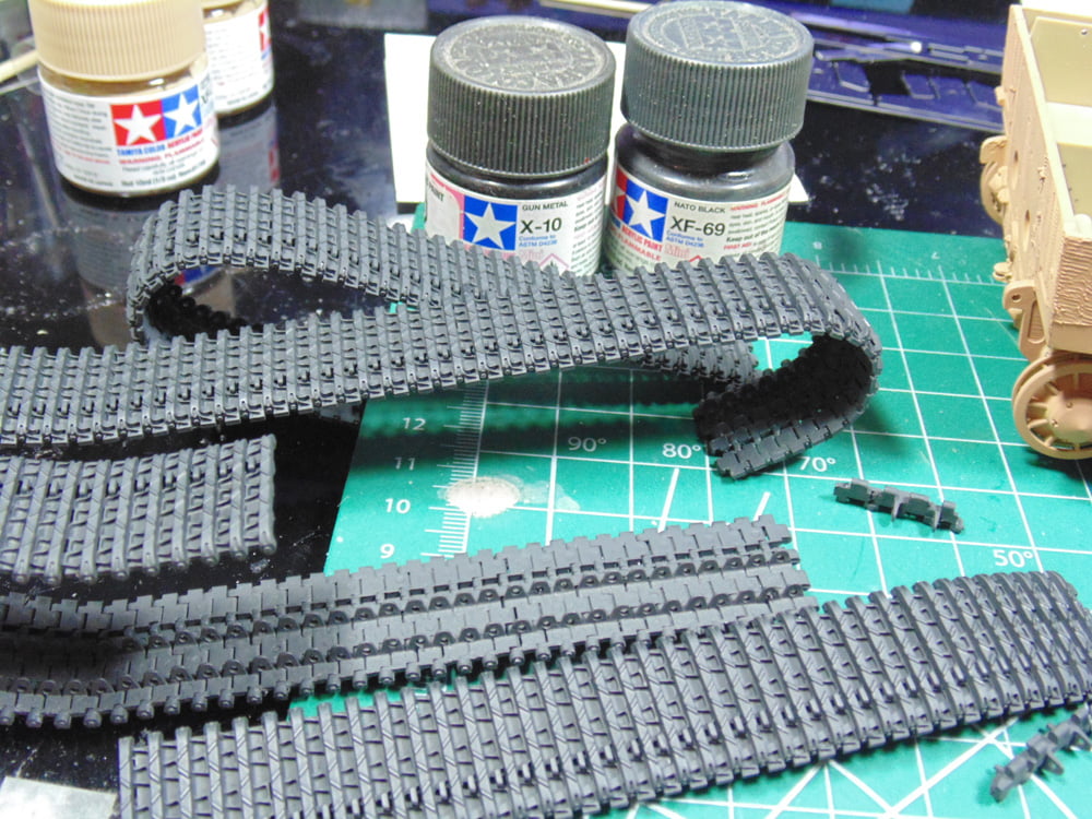 Base coat on tracks