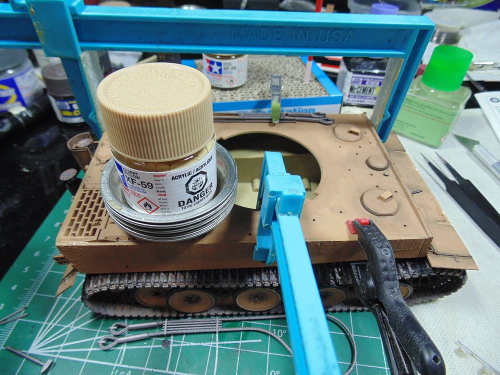 Multiple clamps and weight on right side