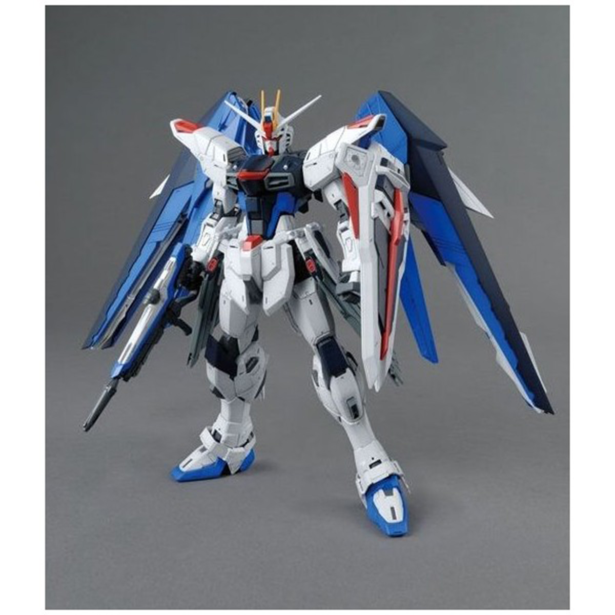 Bandai Gundam Fredom Gundam ZAFT Mobile Suit ZGMF-X10A MG 1/100 Scale  5061611 2316367