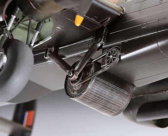 Revell Avro Lancaster B.III Dambusters 1/72 Scale RVG 04295