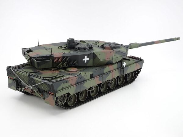 Tamiya Leopard 2A6 Tank Ukraine Edition 1/35 Scale 25207
