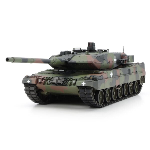 Tamiya Leopard 2A6 Tank Ukraine Edition 1/35 Scale 25207