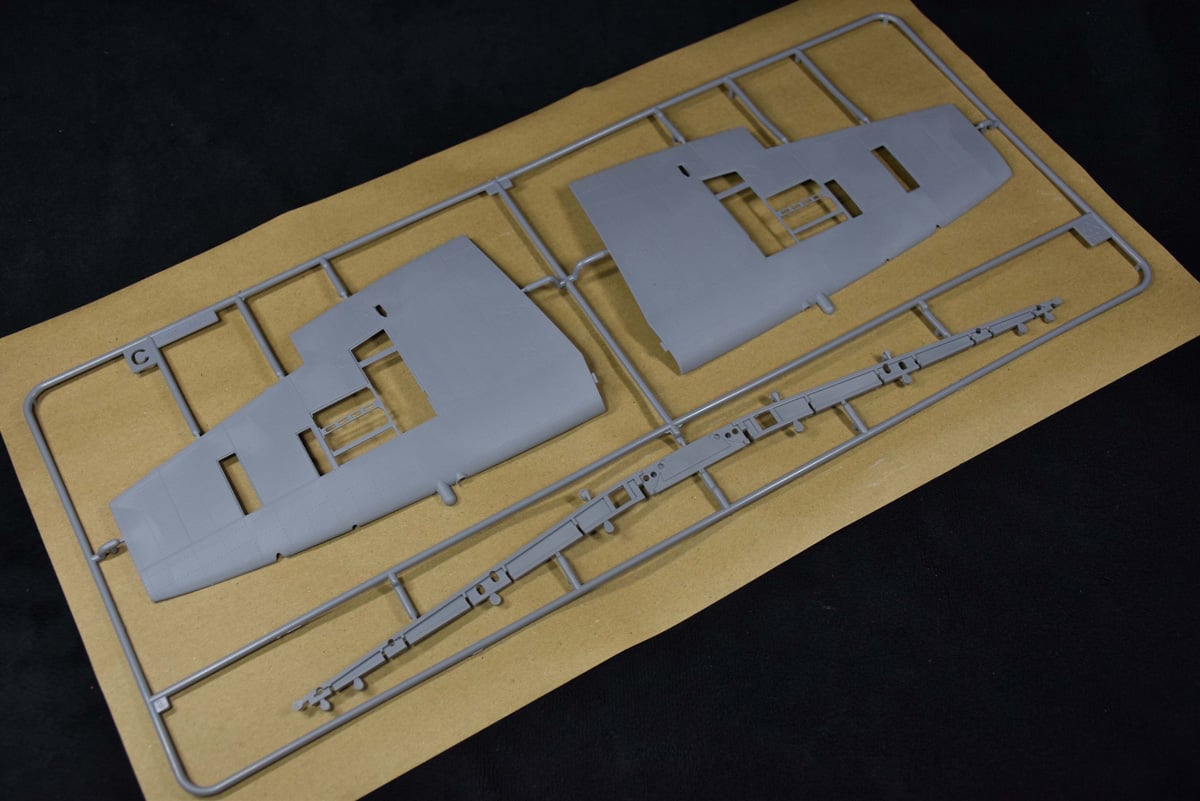 Second Layer Airfix Spitfire Build Unboxing