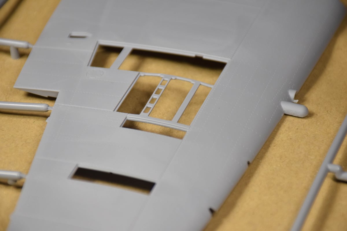 Detail Airfix Spitfire Build Unboxing