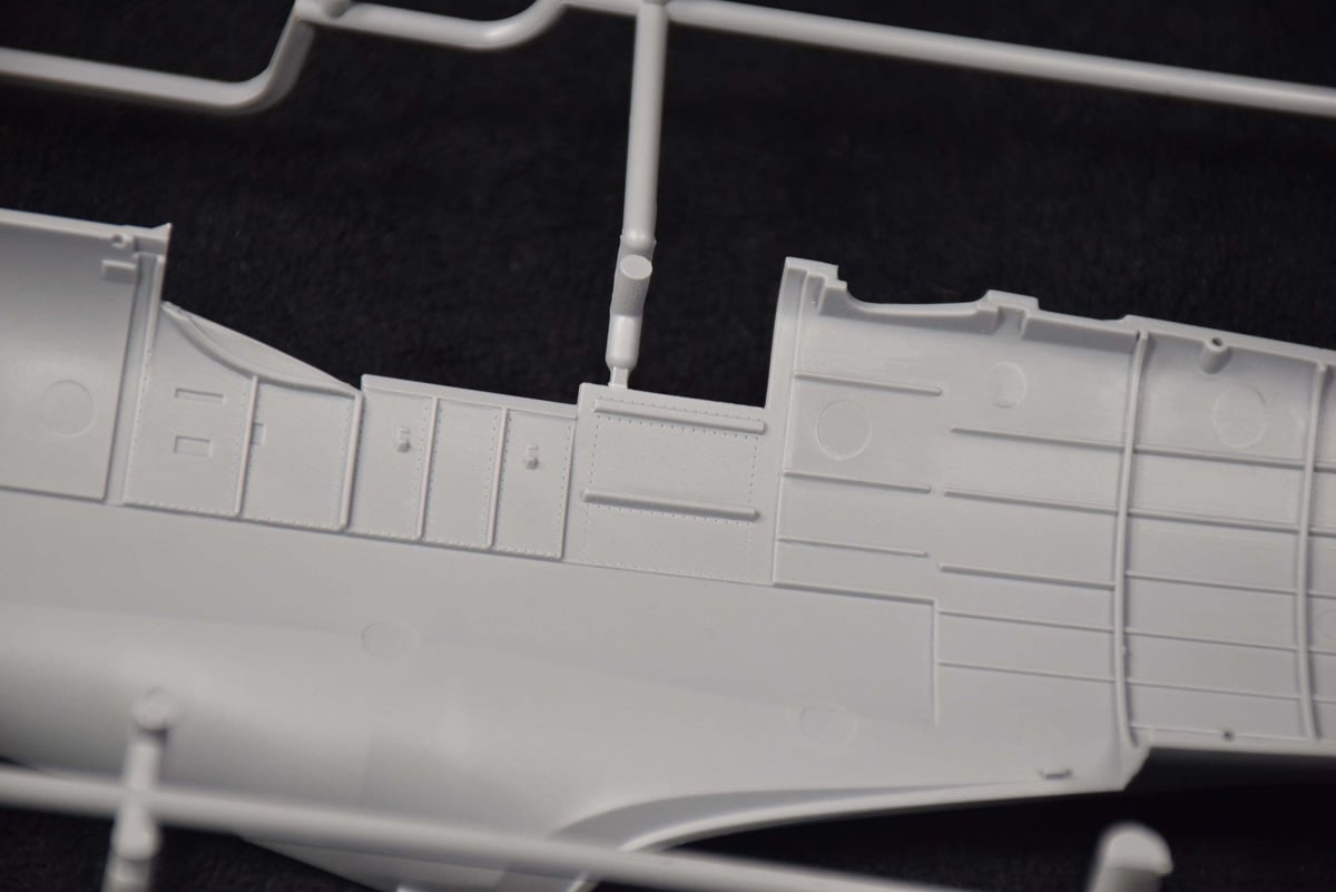 Detail Airfix Spitfire Build Unboxing