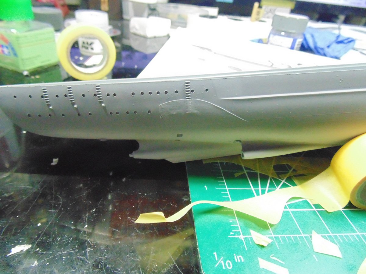Swirling tape below the hull part
