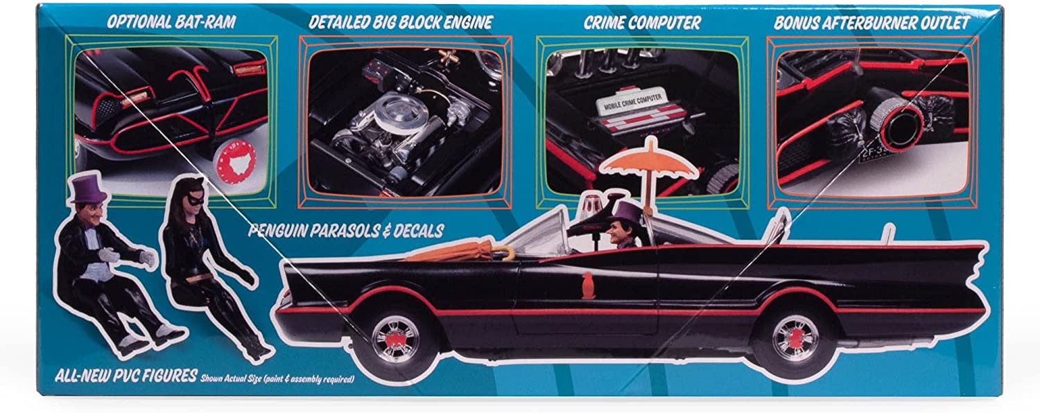 Polar Lights 1966 Batmobile with Penguin and Catwoman 1/25 Scale 998