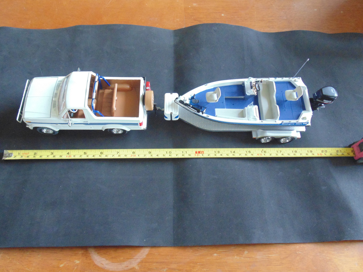Ruler below the model