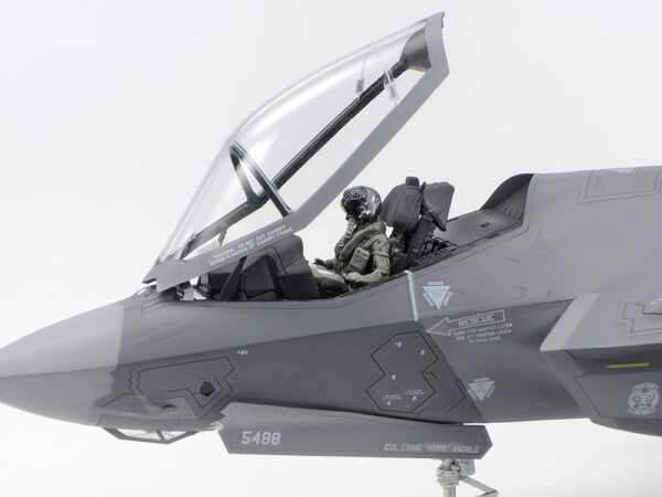This model kit recreates the state-of-the-art F-35A Lightning II in 1/72 scale. It inherits many of the detailed features first seen in our 1/48 scale release. Thanks to extensive research, the A variant of the Lockheed Martin F-35 Lightning II is available to fans in either preferred scale. About the F-35A Fighter jets have continued to develop since they were first seen in late WWII, to the point where modern-day aircraft such as the F-35 Lightning II and F-22 Raptor are often called "fifth generation" fighters; qualities such as their highly advanced stealth characteristics and network connectivity set them apart from earlier fighters. Developed under the Joint Strike Fighter Program (JSF), the F-35 integrates multiple functions into its design and there are three types at the time of writing: the F-35A conventional take-off and landing (CTOL) aircraft, the F-35B short take-off, vertical landing (STOVL), and the F-35C, with its larger wing and tail; across these three variants, the F-35 can accomplish various missions without impacting upon its observability and exemplary maneuverability. Multiple sensors are at the heart of its advanced capabilities, and the wealth of data harvested is shared via multifunction advanced data link, helping provide the crew with outstanding information via a large cockpit display and the helmet-mounted display system. The F-35's maiden flight was in December 2006, and deployment with air arms in the U.S., Italy, Japan, and more is planned, as the aircraft appears set to take on a key role in the defense landscape in years to come. • 1/72 scale plastic model assembly kit. Wingspan: 148mm, fuselage length: 218mm. • Features refined molded depictions of radar absorbent material (RAM) sections on the surface. • This kit can be assembled with one choice of the three ordnance patterns – stealth mode, air-to-air mode, and beast mode. • Ordnance components can be attached to the weapons stations on the belly of the aircraft. • (Weapons bay door can only be attached closed.) • The fuselage with integrated wing has a realistic rendering of Blended Wing Body (BWB). • This kit also features realistic renderings of the following sections: - Y- shaped air intakes - Cockpit and landing gear bays - Engine nozzle (one-piece design) - Martin-Baker US16E ejection seat - RCS (radar cross section) enhancers affixed to top and bottom sections (two for each, four in total) during basic training exercises. - Boxes stored in nose landing gear bay. • Choose from open or closed canopy (not interchangeable after assembly). • Flaps are assembled in the up position. • Canopy and EOTS sensor fairing on nose undersurface are recreated in transparent plastic. • Includes a realistically recreated seated pilot figure with Helmet-Mounted Display (HMD) and ordnance components (AIM-9X Sidewinder x2 and GBU-12 Paveway II x4). • Comes with three marking options: • 34th FS, 388th FW, U.S. Air Force Air Combat Command, Hill AFB, Utah • 301st Fighter Squadron, 3rd Wing, Japan Air Self-Defense Force, Misawa Air Base 302nd Fighter Squadron, 3rd Wing, Japan Air Self-Defense Force, Misawa Air Base • Includes masking stickers for painting demarcation of canopy and EOTS sensor fairing components, and a full-color painting guide.