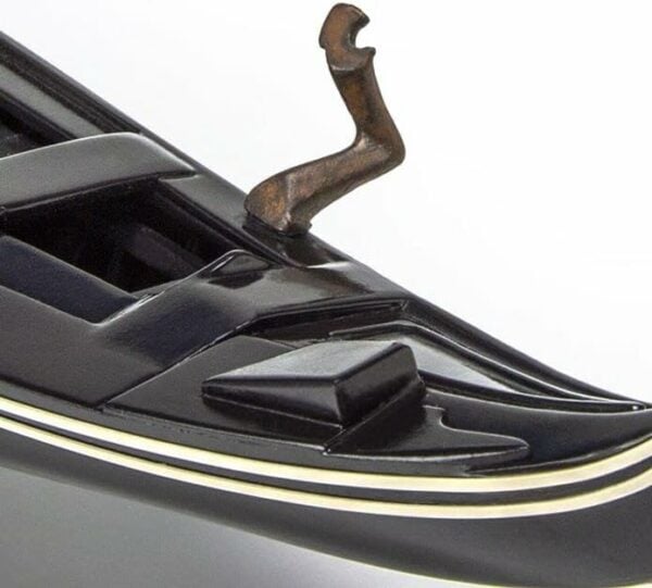Amati Gondola The Jewel of Venice 1/22 Scale 571
