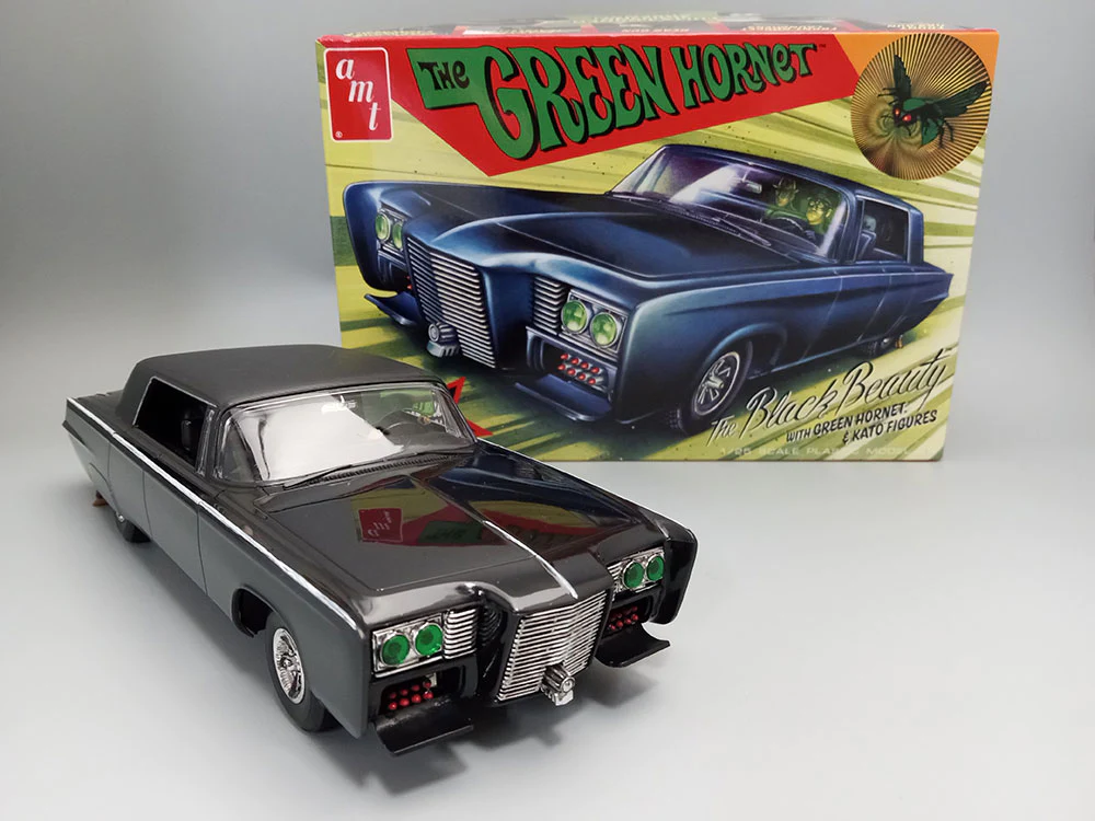 AMT The Green Hornet The Black Beauty with Figures 1/25 Scale 1271