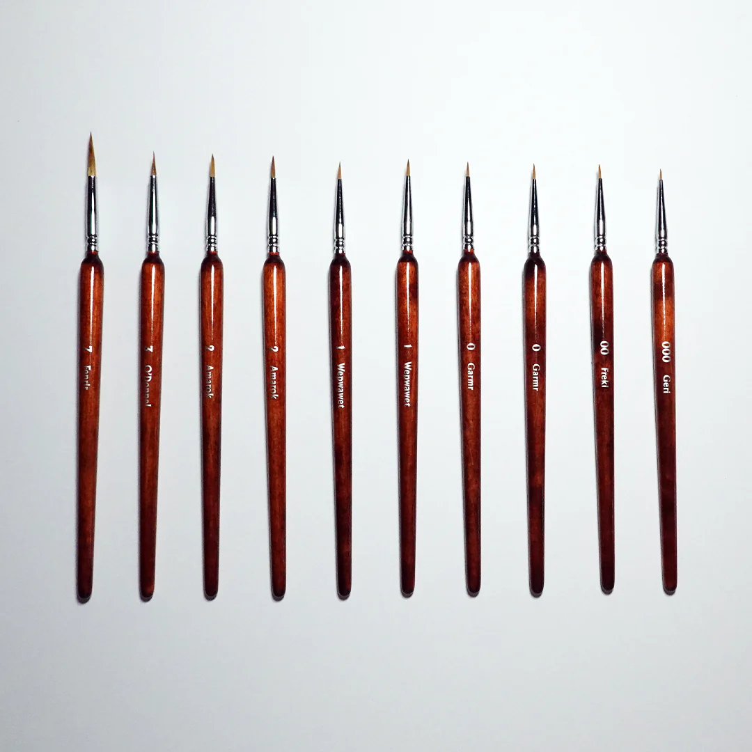 Chronicle Wolf Bristle Brush Set CAU20001