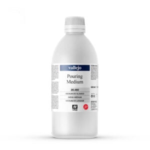 Vallejo Regular Pouring Medium 500ml 28460