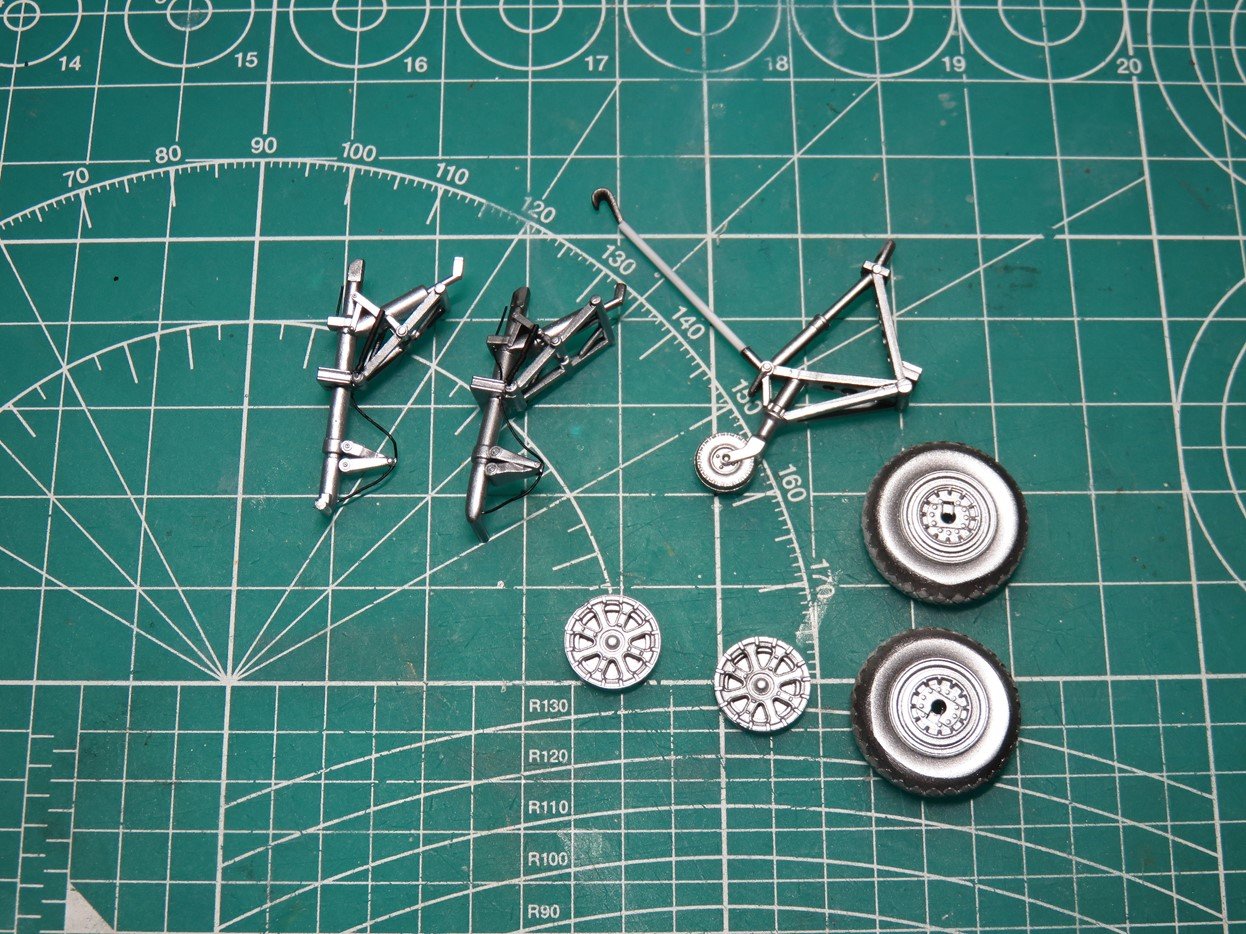 Landing Gears and Wheel Hubs