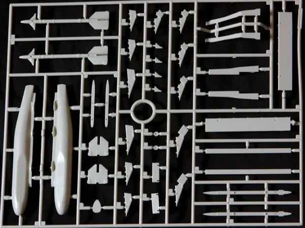 Kinetic Models Hawk 100 Series Advanced Jet Trainer RAF CAF AUF 1/32 Scale K3206