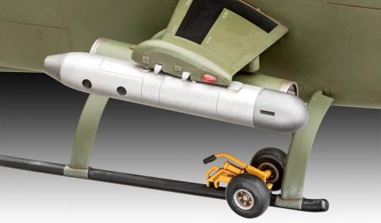 Revell Bell AH-1G Cobra Helicopter 1/32 Scale 03821