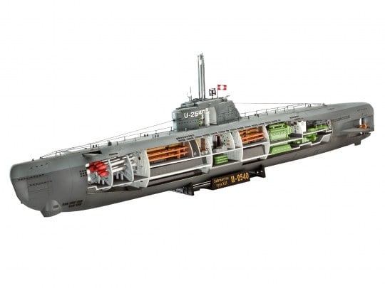 Revell German Submarine U-Boat Type XXI with Interior 1/144 Scale 05078