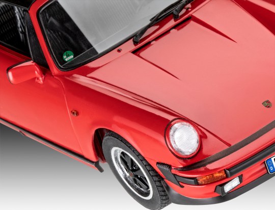 Revell Porsche 911 Carrera 3.2 Targa G-Model 1/24 Scale 07689