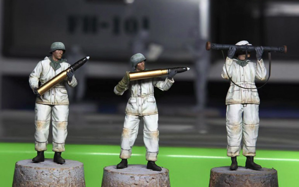 Border Model German 88mm Gun Flak36 with Six Figures Metal Box 1/35 Scale BT-013