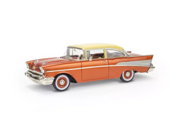 Revell 1957 Chevrolet Belair 2n1 1/25 Scale RMX 85-4551 14551