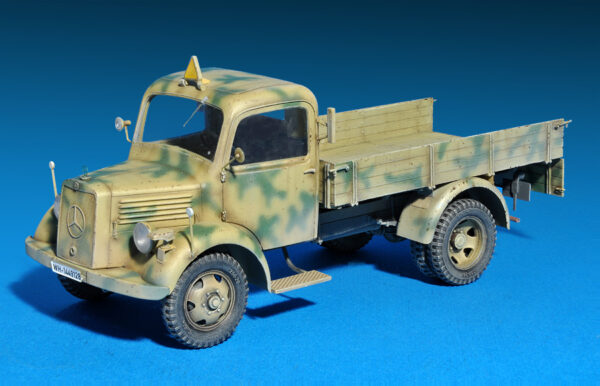 Miniart MB 1500A 4x4 Cargo Truck 1/35 Scale 35150