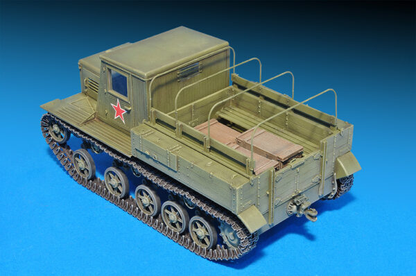 Miniart YA-12 Late Prodruction Soviet Artillery Tractor 1/35 Scale 35140