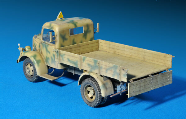 Miniart MB 1500A 4x4 Cargo Truck 1/35 Scale 35150