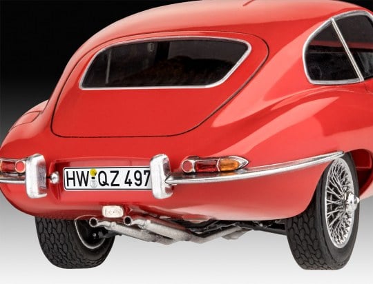 Revell Jaguar E-Type Coupe 1/24 Scale 07668