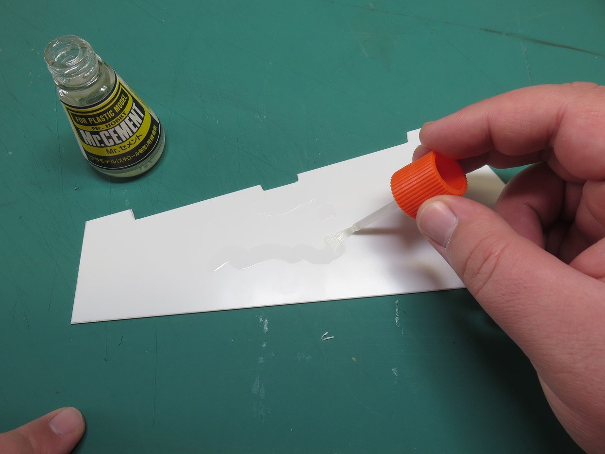 Applying Mr Cement
