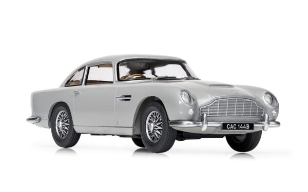 Airfix Aston Martin DB5 1/43 Scale A55011 Starter Set
