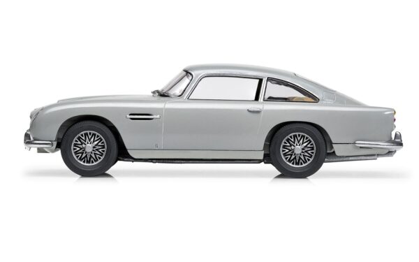 Airfix Aston Martin DB5 1/43 Scale A55011 Starter Set