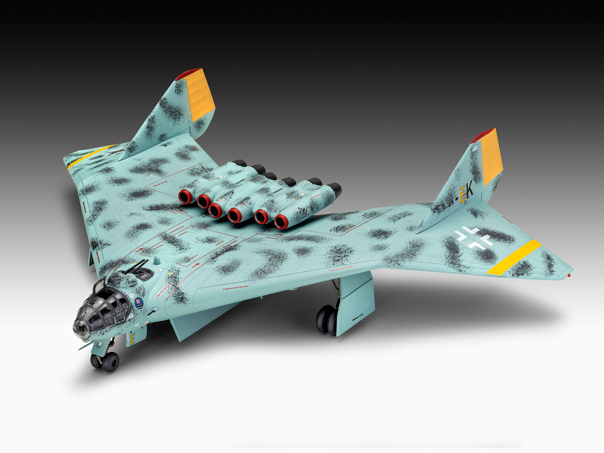 Revell P-Series Arado Ar E.5555 Jet Wing Bomber 1/72 Scale 03790