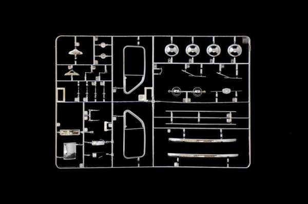 Italeri 1968 Fiat 500F Upgraded Edition 1/12 Scale 4715