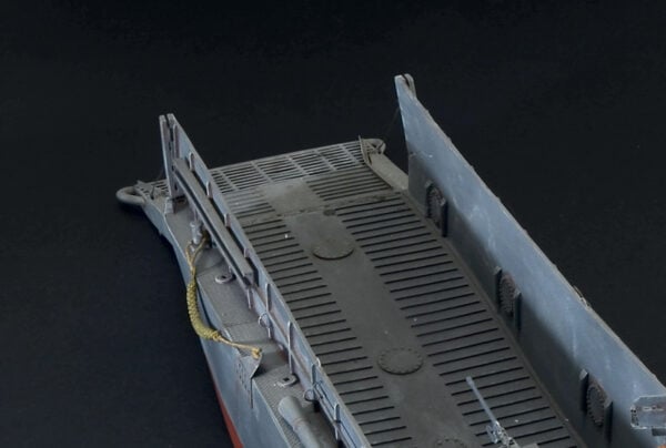 Italeri LCM 3 Landing Craft Mechanized 1/35 Scale 6755