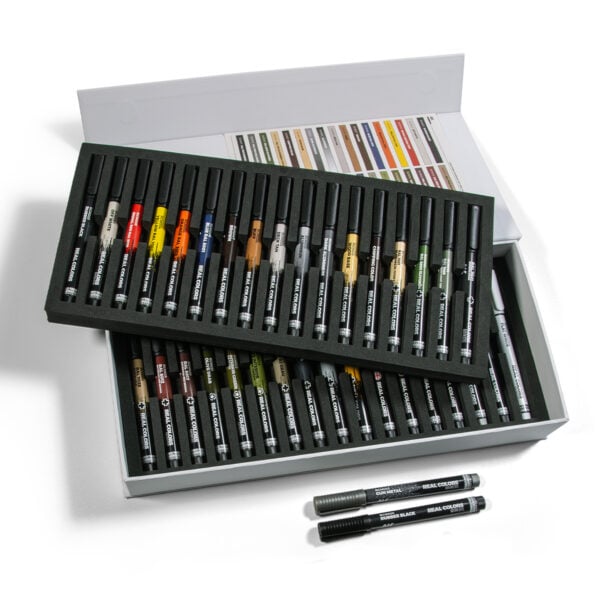 AK Interactive Real Colors Markers Special Box Set of 34 Units RCM150