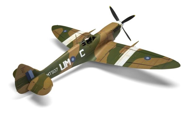 Airfix Supermarine Spitfire Mk.VIII 1/24 Scale A17002