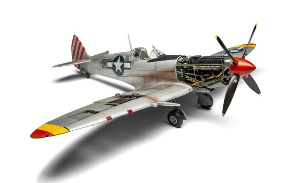 Airfix Supermarine Spitfire Mk.VIII 1/24 Scale A17002