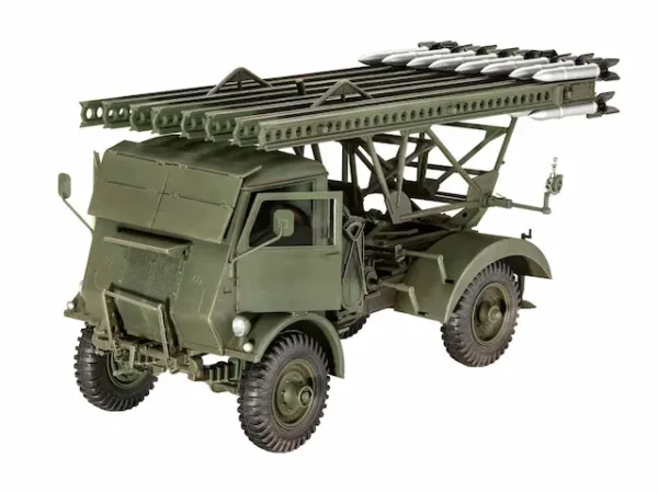 Revell BM-13-16 Katyusha Cargp WOT 8 1/35 Scale 03338