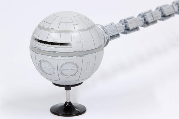 Moebius Models 2001 Space Odyssey Discovery XD-1 1/350 Scale 2001-8