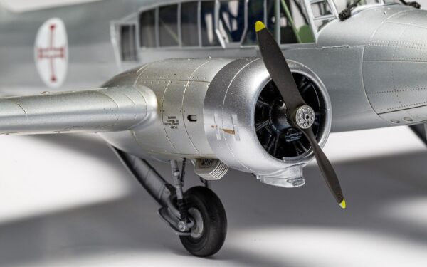 Airfix Avro Anson Mk.I 1/48 Scale A09191A
