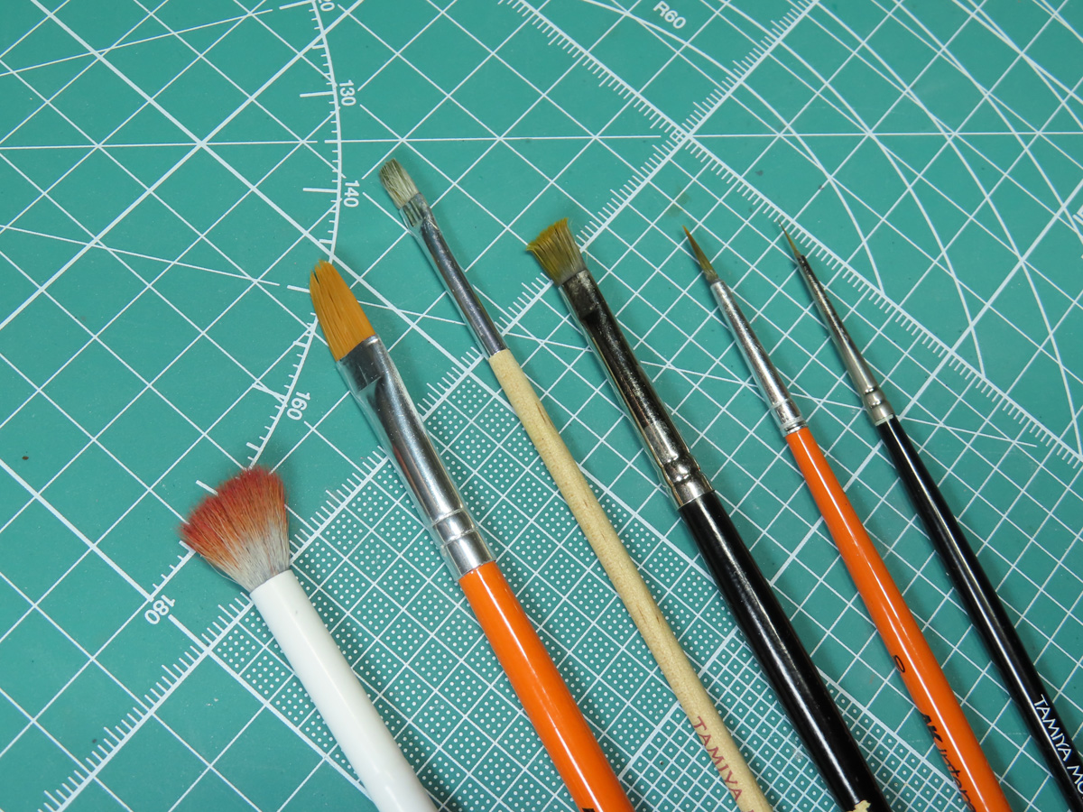 Assorted Brushes