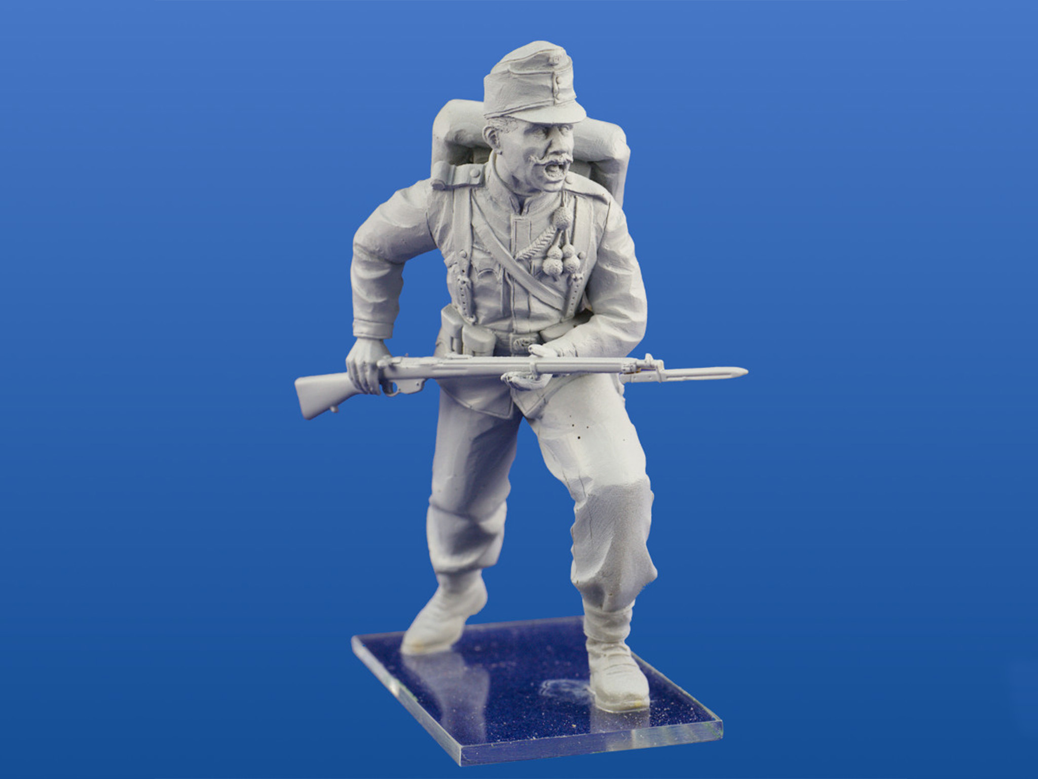 ICM Austro-Hungarian Infantry -1914 with 4 Figures 1/35 Scale 35673