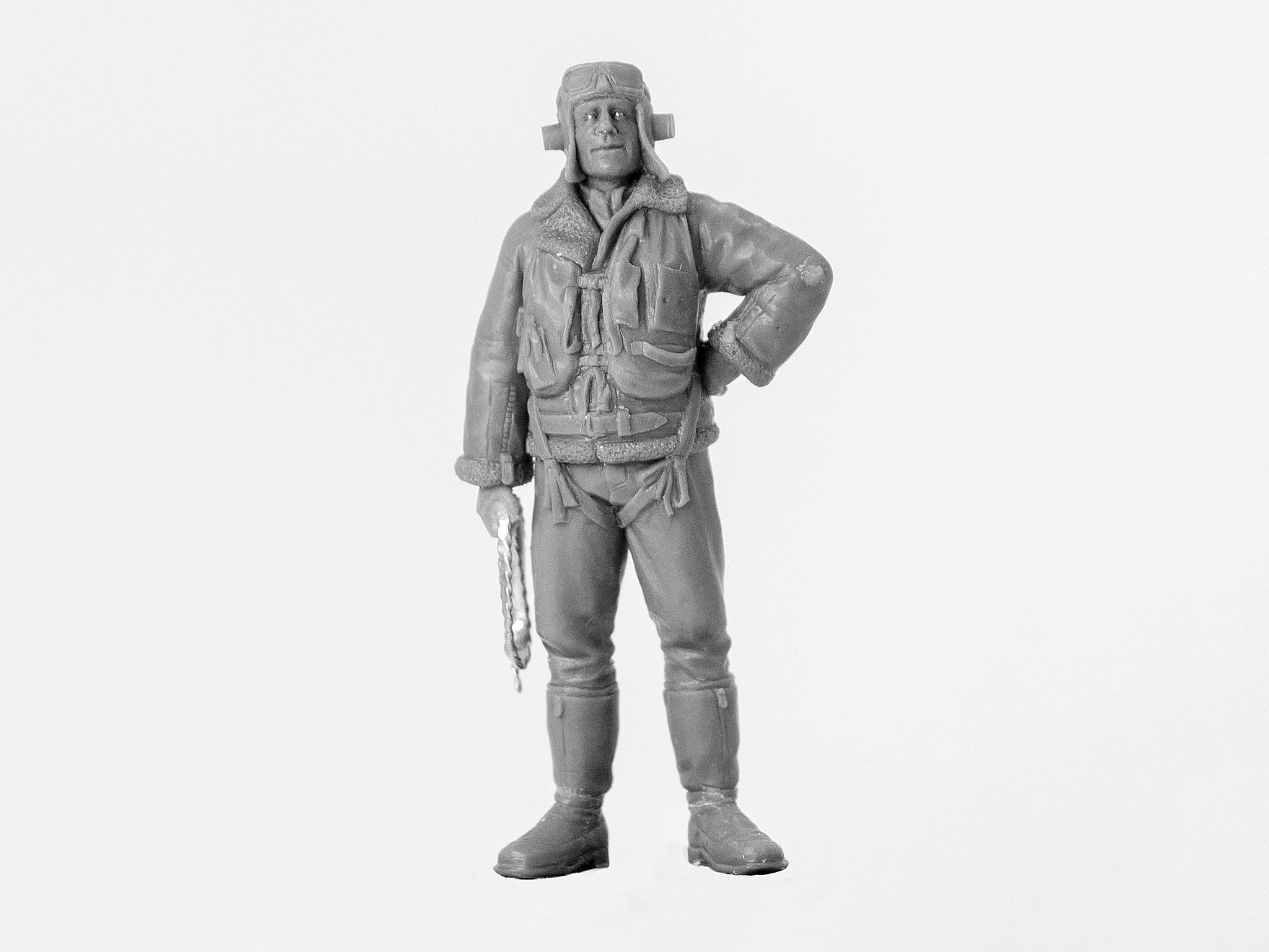 ICM British Pilots 1939-1945 with 3 Figures 1/32 Scale 32105