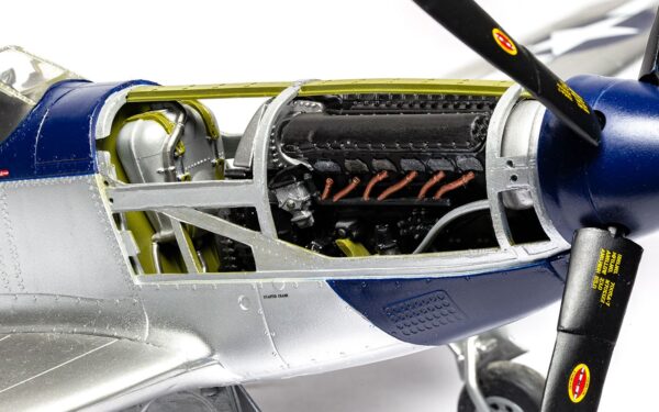 Airfix North American P-51D Mustang 1/24 Scale A14011V
