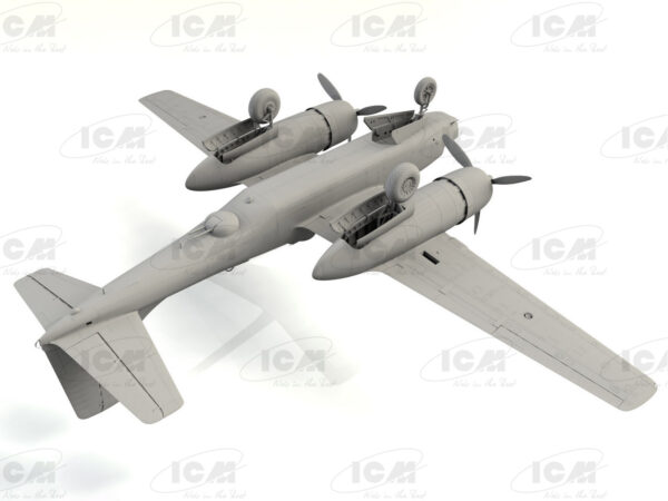 ICM A-26C-15 Invader with Pilots and Ground Personnel 1/48 Scale 48288