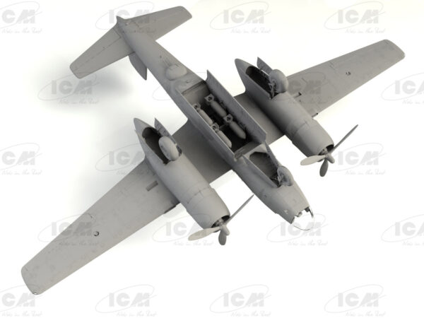 ICM A-26C-15 Invader with Pilots and Ground Personnel 1/48 Scale 48288